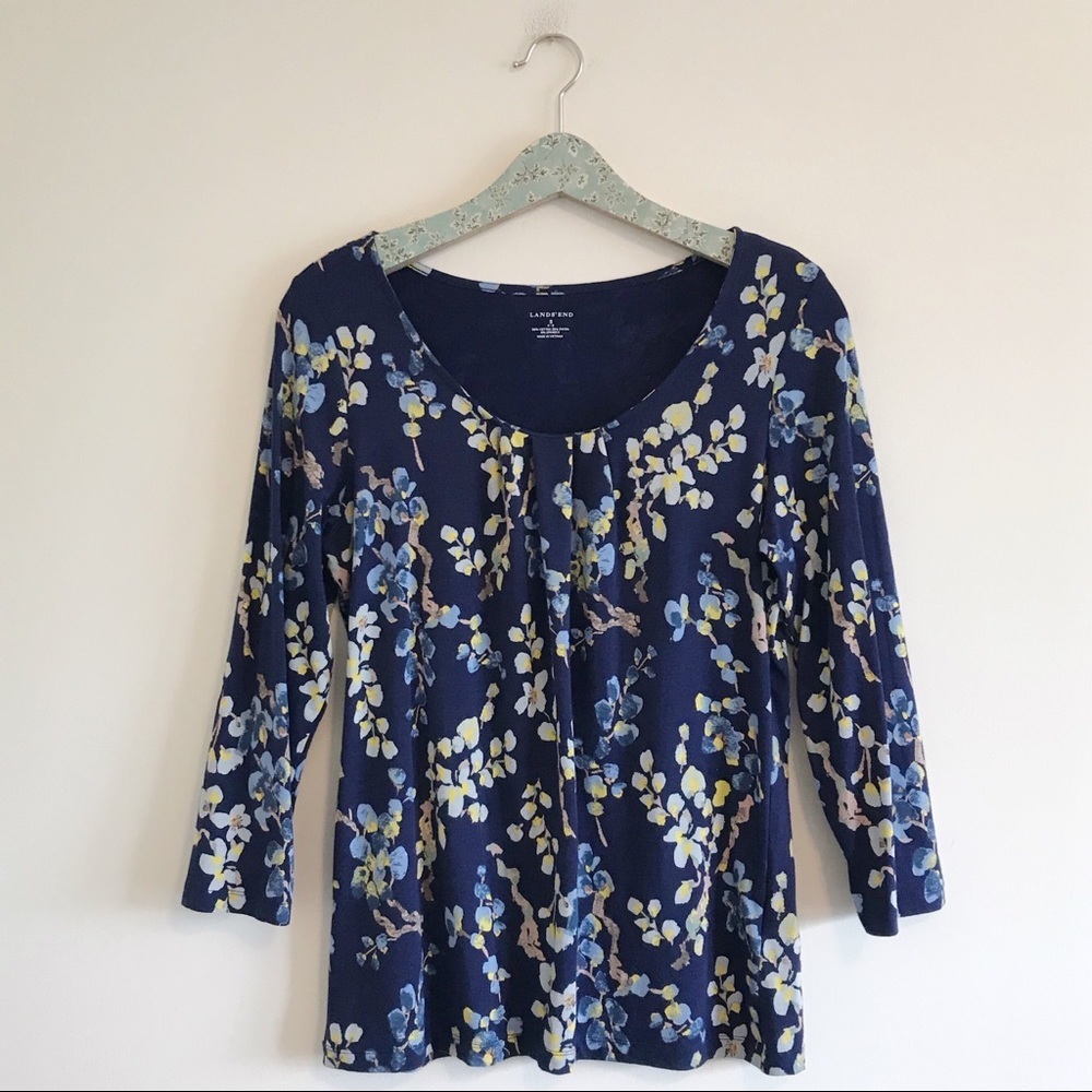 Lands End | Floral Scoop Neck Tee